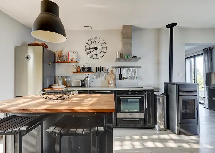 A Stalla - Maison Pieds Dans L'eau A * Lucciana (Corsica)