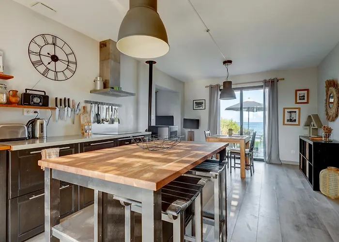 A Stalla - Maison Pieds Dans L'eau A Lucciana (Corsica)